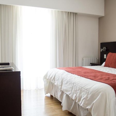 Agua Dulce Hotel Тандил Экстерьер фото