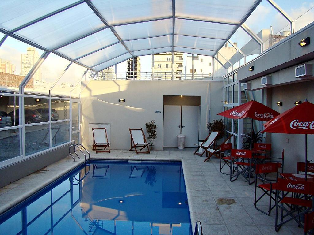 Agua Dulce Hotel Тандил Экстерьер фото
