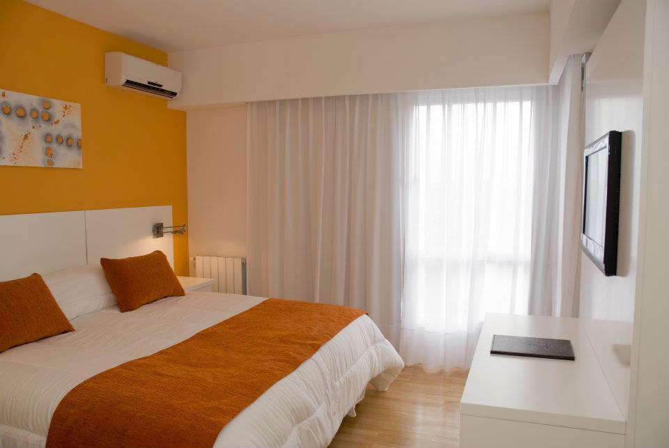 Agua Dulce Hotel Тандил Экстерьер фото